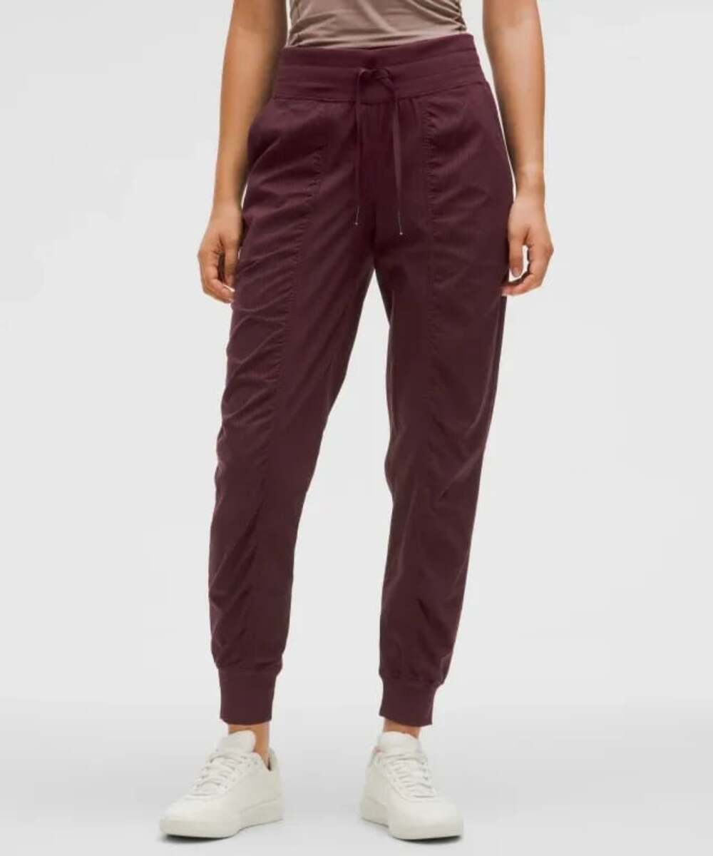 Lululemon Dance Studio Jogger Burgundy size 0